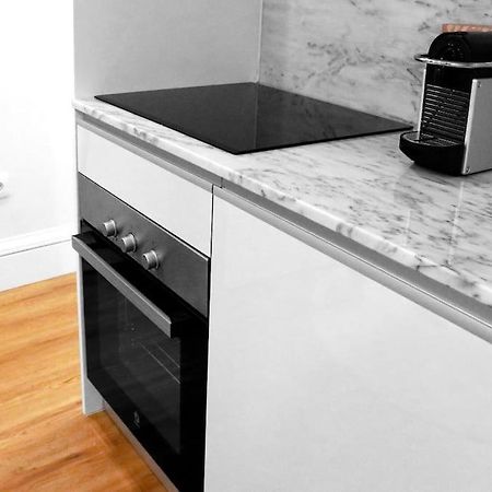 Loving Apartment By The River Porto Bagian luar foto